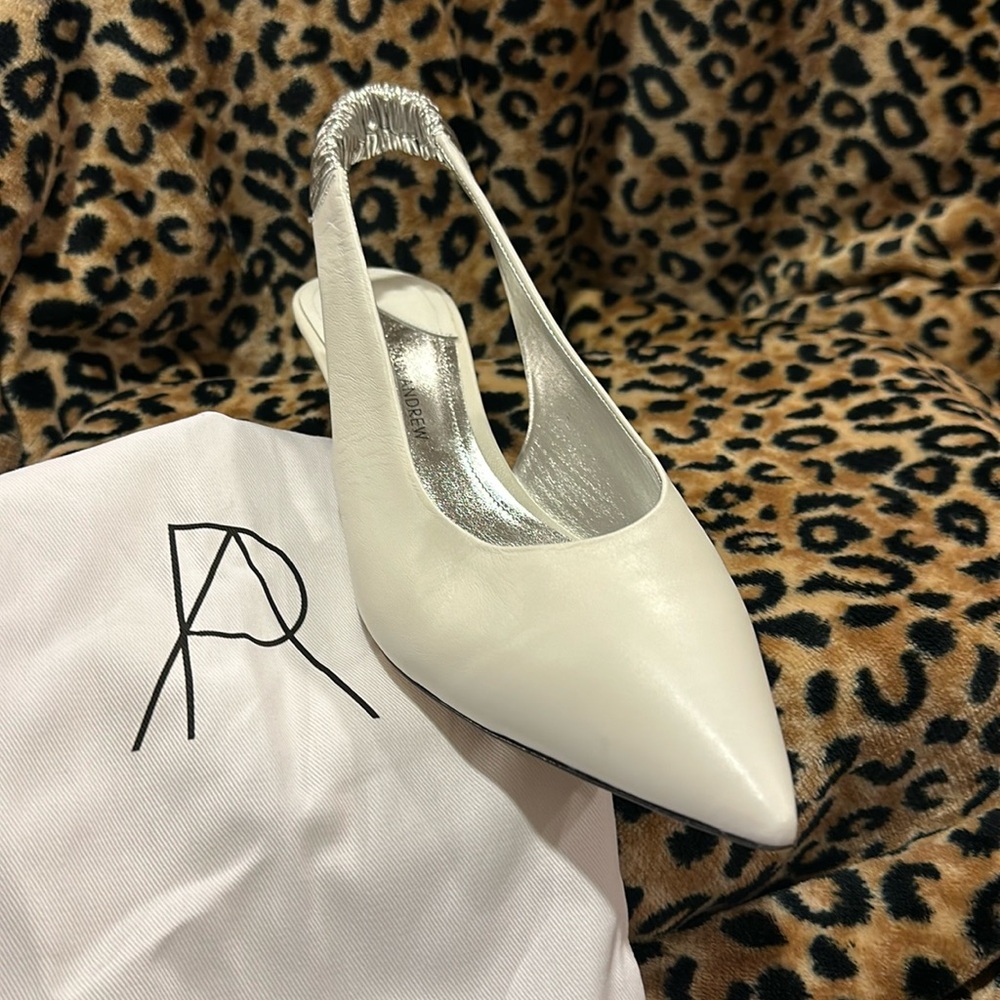 NIB Paul Andrew Sling back kitten heel